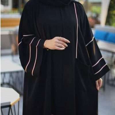 Decent Black Abaya