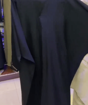 Back V Stonework Abaya