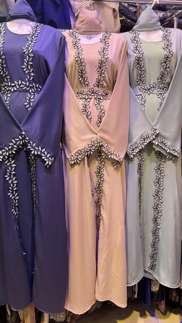 Heavy Lace Shrug Abaya