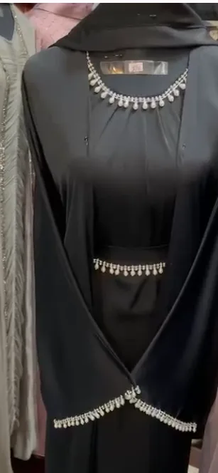 Latkan Lace Shrug Abaya