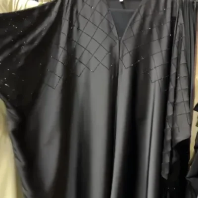 Mini Diamond Boxes Farasha Abaya