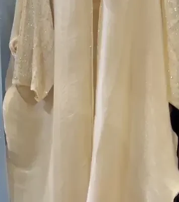 Mini Diamond Cape Abaya