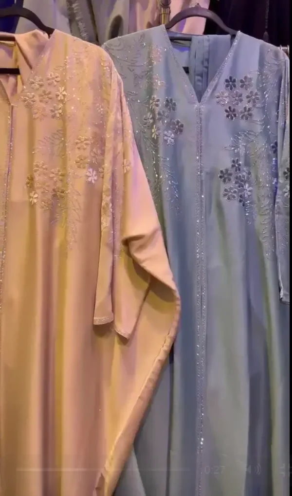 Velvet Mini Flower Farasha Abaya