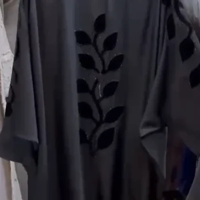 Back Velvet Leaf Patch Kaftan Abaya