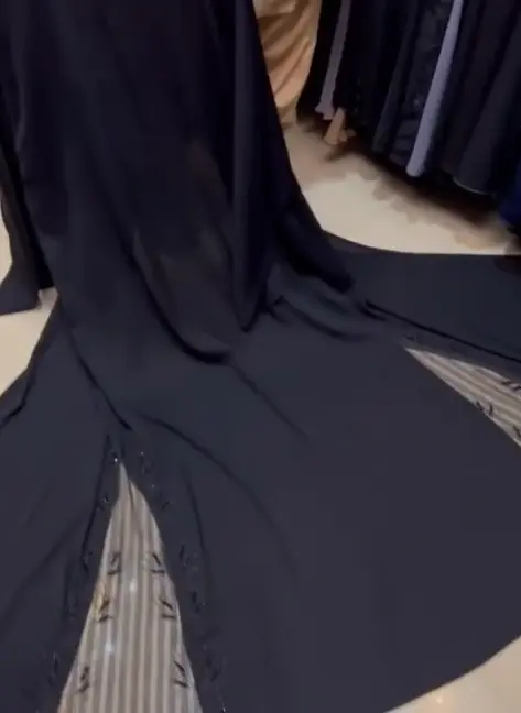 Black Beaded Side Cut Abaya