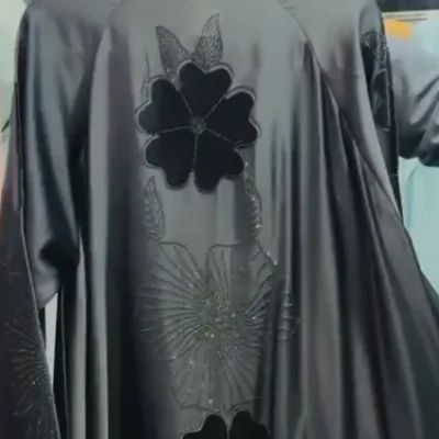 Black Velvet Flower Pacthes Abaya