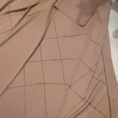 Box Bottom Diamond Abaya
