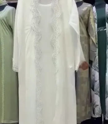 Curly Lace Shrug Abaya