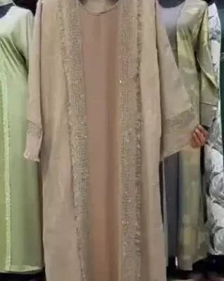 Diamond Fur Shrug Abaya