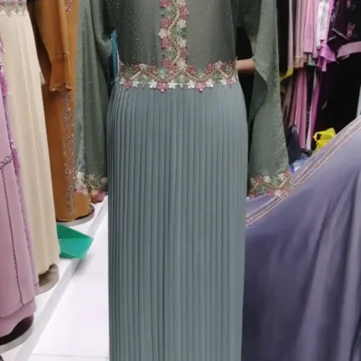 Frok Pleated Lace Abaya