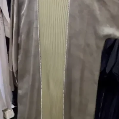 Pleated Printed Shrug Abaya