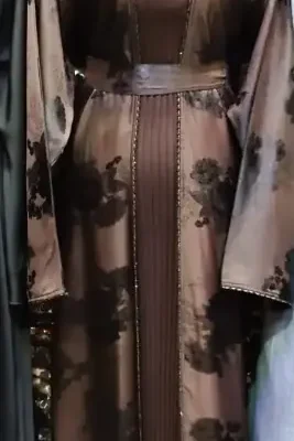 Patch Beaded Pleated  Shrug Abaya