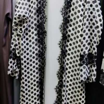 Polo White Shrug Abaya